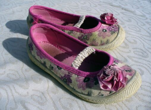 Children shoes