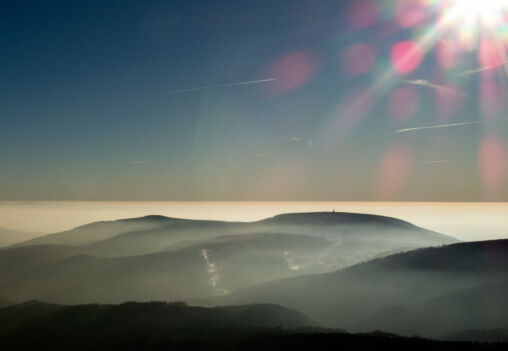 The view from the mountains to the inversion