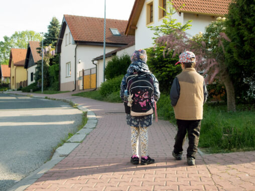 Two kids goes to school