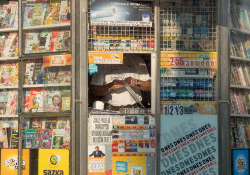 Tobacconist