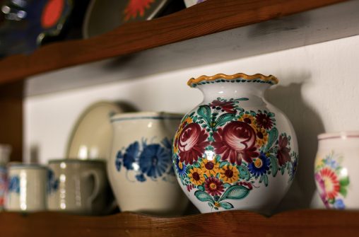 Classic Painted Mugs Decoration